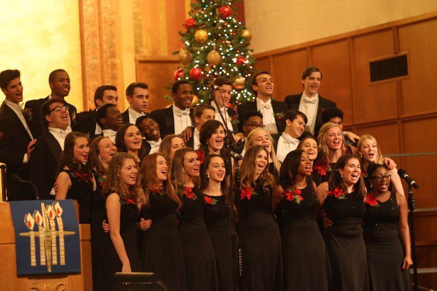 Pointe Chorale sings through their holiday selections.